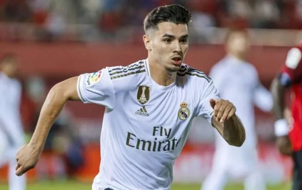 "Milan" "Real"ın hücumçusu ilə müqavilə imzalamaq istəyir 