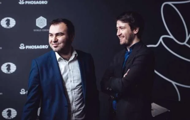 Şəhriyar Məmmədyarov gerilədi, Teymur Rəcəbov isə... 