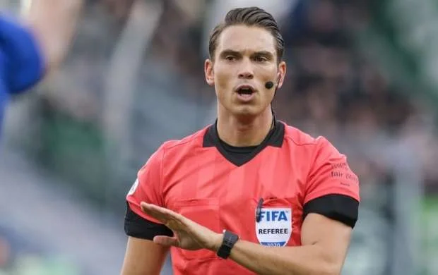 UEFA "Qarabağ"ın oyununun hakimlərini dəyişdi 