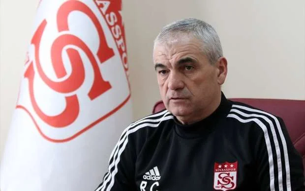 Rıza Çalımbay: "Qarabağ"la matçda bütün riskləri gözə alacağıq" 