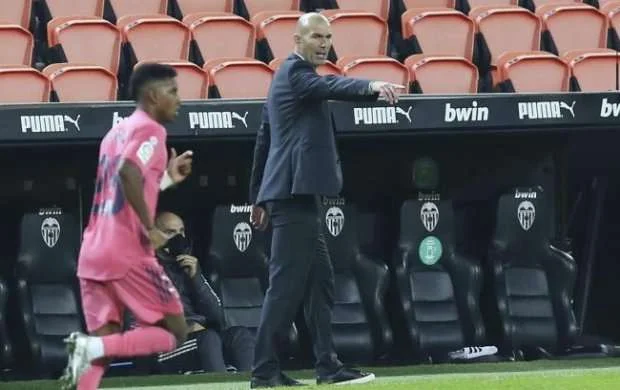 Zidan: "Bəraətim yoxdur, günahkar mənəm" 