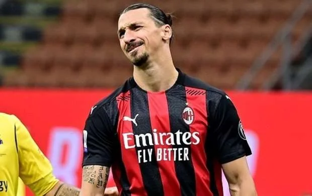 Zlatan İbrahimoviç: "Gərək penaltini özüm vurmazdım" 