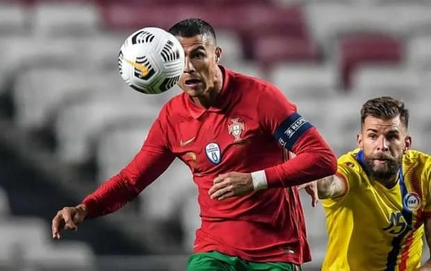 Ronaldu yubiley zəfərindən yazdı 