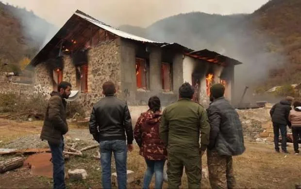 BBC-nin Kəlbəcərdən reportajı: ermənilər unitazları belə söküb aparırlar - VİDEO 