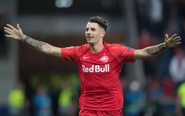 "Arsenal" macar oyunçunu istəyir 