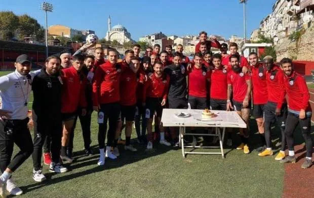 Millimizin futbolçusu Superliqa klubunun düşərgəsində 