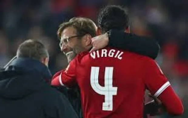 Yürgen Klopp: "Van Deykin zədələnməsi gərginliyin nəticəsi deyil" 