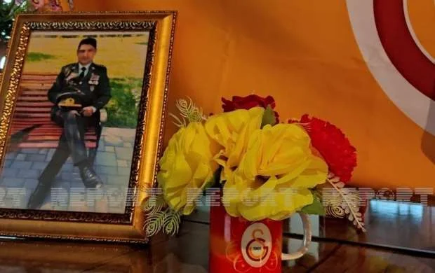 Son arzusuna çatan "Qalatasaray"lı şəhid kapitan: Məzarında iki bayraq - FOTOLAR 