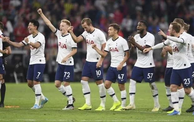 "Tottenhem"in 3 futbolçusu "Everton"a keçir 