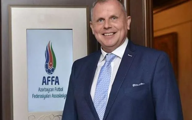 UEFA-dan Frits Ştuxlikə yeni təyinat 