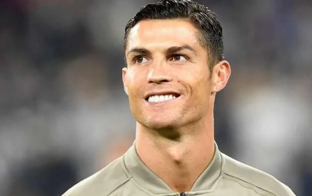 Kriştianu Ronaldunun yeni klubu və maaşı açıqlandı 