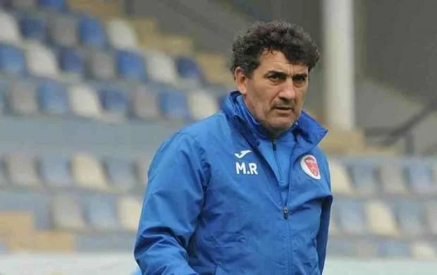 Azərbaycanlı baş məşqçi bu ölkələrdən təklif alıb 