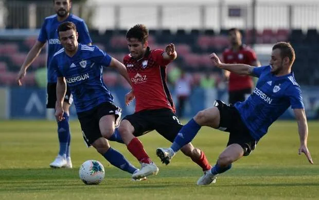 “Qarabağ” xal itirdi, "Neftçi” liderliyə yüksəldi 