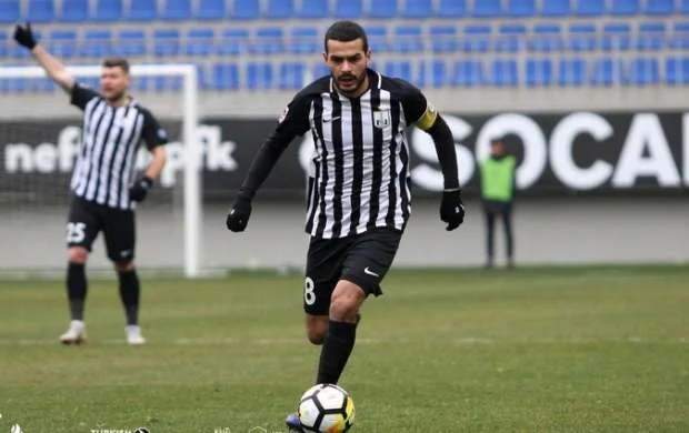 "Mənim işim meydanda futbol oynamaqdır..." - “Neftçi”nin kapitanı 