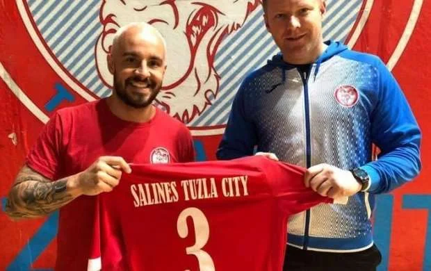 Millimizin üzvü Bosniya klubu ilə anlaşdı 