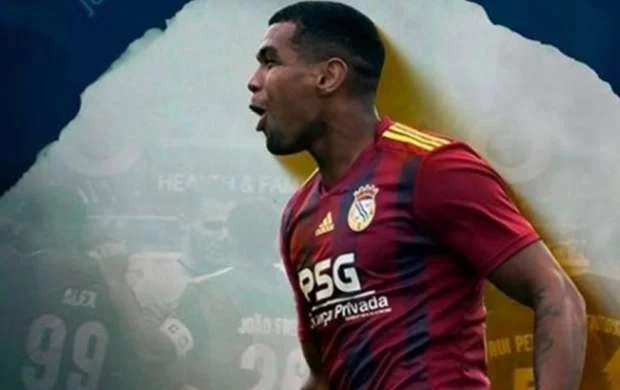 Braziliyalı futbolçu 25 yaşında dünyasını dəyişdi  