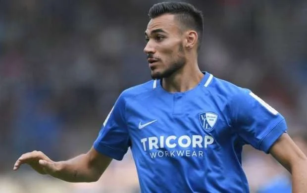 Azərbaycan millisinin futbolçusu Superliqa klubuna keçir 