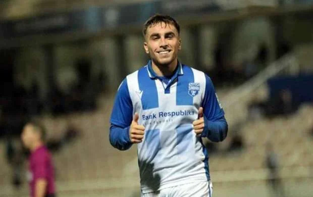 Millimizin futbolçusu rəsmən Niderland klubunda 