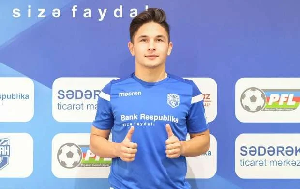 “Sabah” yarımmüdafiəçisi ilə müqaviləyə xitam verdi 