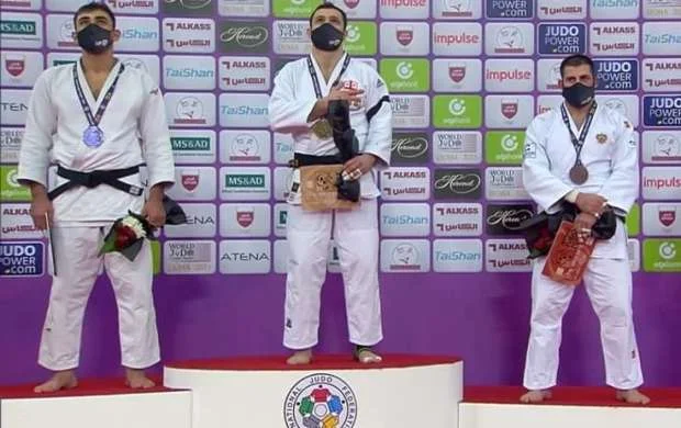 "World Masters": Cüdoçularımız finalda uduzdu 