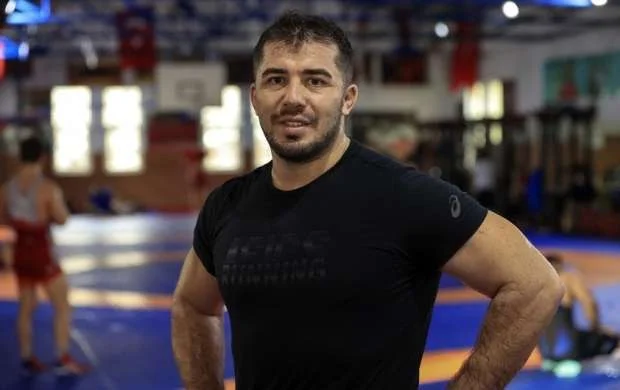 Türkiyəli güləşçi: "Azərbaycan millisi dünyada özünü sübut edib" 