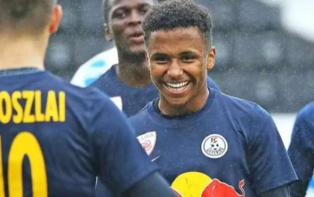 "Çelsi"yə "yox" deyən futbolçuya iki elçi 