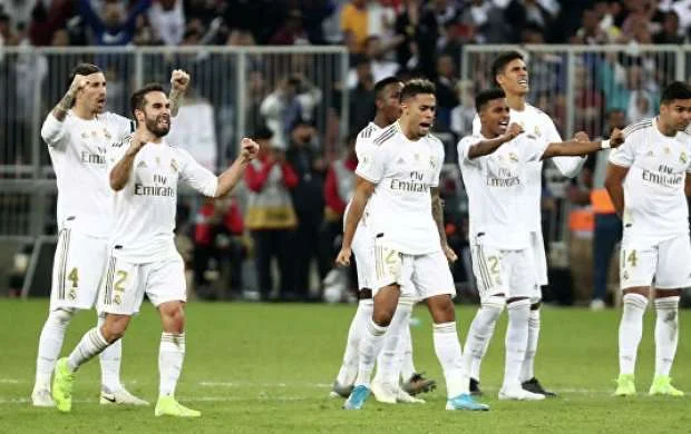 "Real" 400 milyon avro itirdi 