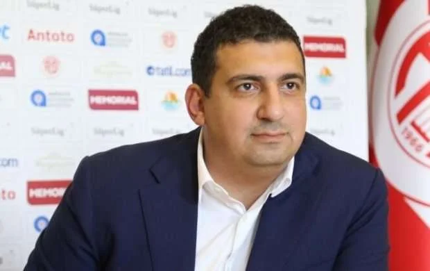 Türk klubunun prezidenti istefa verdi 