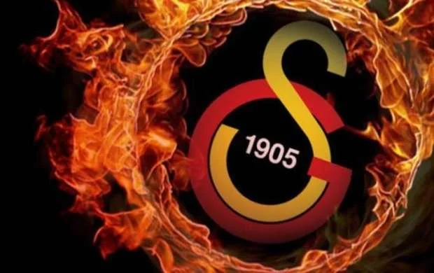 “Qalatasaray” İngiltərədən daha iki futbolçu transfer edir 
