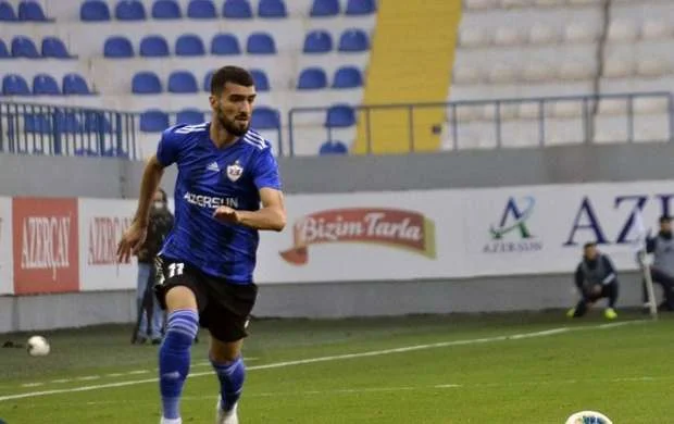 "Emreli Türkiyə, Rusiya, Belçika və ya Portuqaliya klublarına keçməlidir" 