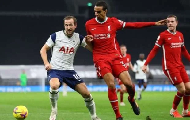 “Liverpul”un müdafiəçisi üçün mövsüm bitdi 