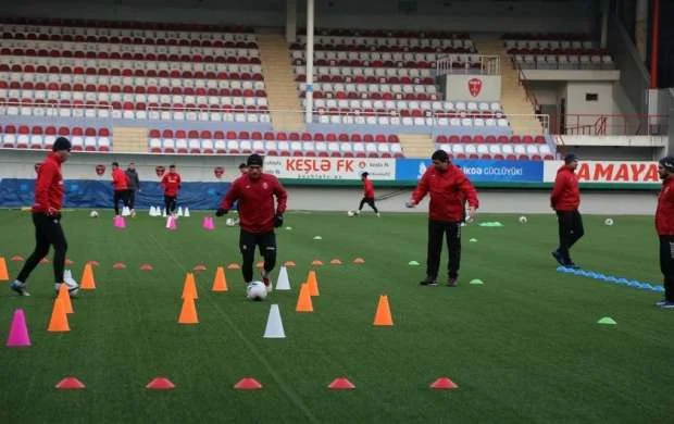 "Keşlə" rəhbərliyi "Kəpəz"lə matç üçün mükafat ayırıb 