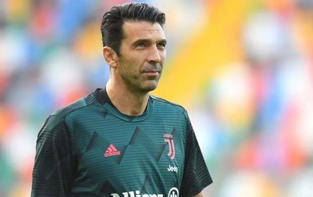 Buffon yenə Tanrıya qarşı çıxdı - İFF sübut etsə... 