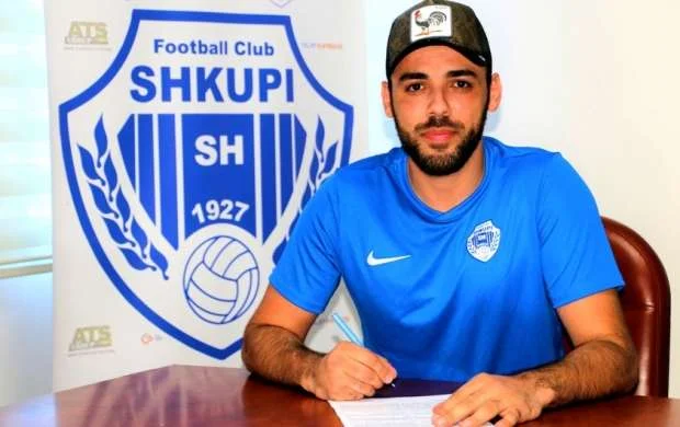 Millimizin sabiq futbolçusu Türkiyə klubundan təklif alıb 