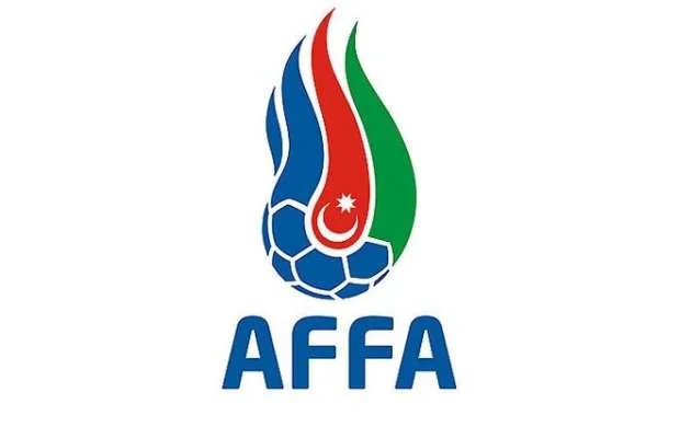 Millimizə 25 futbolçu çağırıldı 