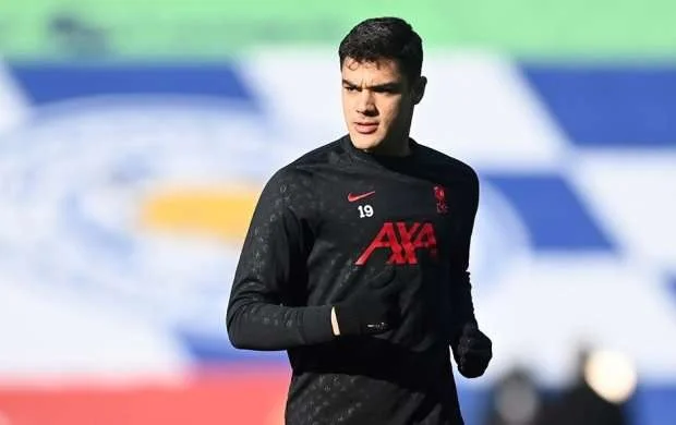 Ozan Kabak ilkə imza atdı 