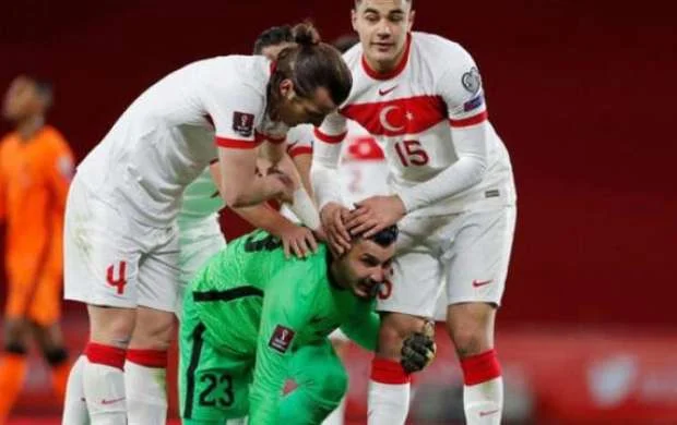 "Liverpul" daha bir türk transfer edir - 20 milyon avro 