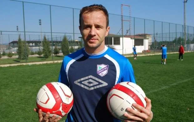 "Qarabağ"ı dayandırmaq çox çətindir, amma "Neftçi"nin də şansı var" 