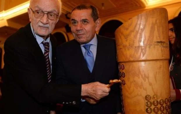 "Qalatasaray"ın sabiq müdafiəçisi vəfat etdi 