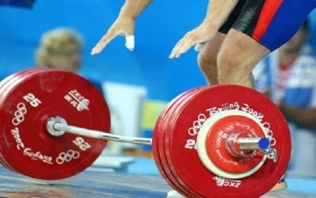 Avropa çempionatı: İki ağırlıqqaldıranımız mübarizəyə başlayır 