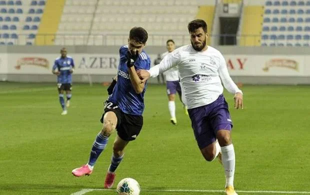 "Qarabağ" liderliyə darmadağınla yüksəldi 
