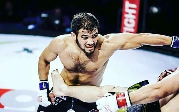 “Qəbələ”nin idmançısı çempion titulunu qorudu 