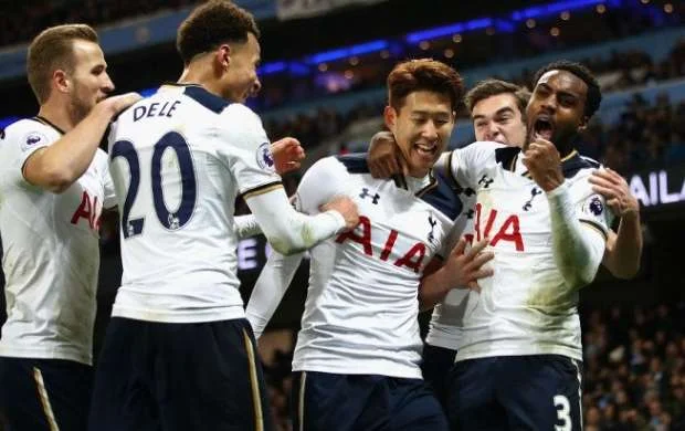 "Futbolçular Mourinyunun qovulmasını bayram edib" 