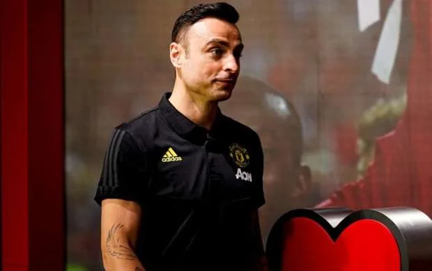 Berbatov federasiya prezidenti olmaq istəyir 