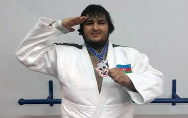 Millimiz Böyük Dəbilqəni bir medalla başa vurdu 