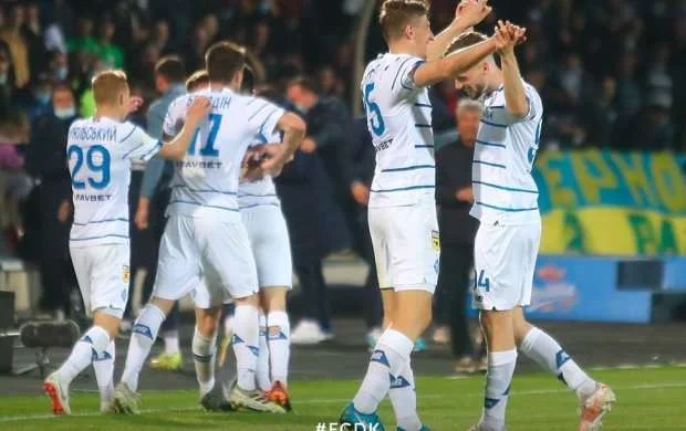 "Dinamo" "Şaxtyor"u "qızıl dubl"la haqladı 