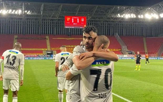 Türkiyə Superliqası: "Beşiktaş" çempion oldu 