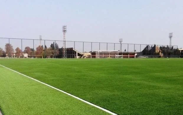 "Turan Tovuz" meydançanı sulamadığı üçün cərimələndi 