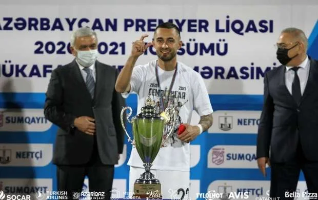 "Neftçi"nin hücumçusu: "Bu, mənim ilk çempionluğumdur" 