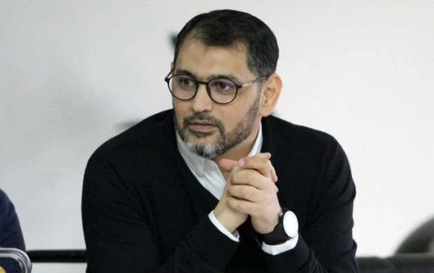 Millimizin sabiq futbolçusunun evini qarət edən şəxs tutuldu 